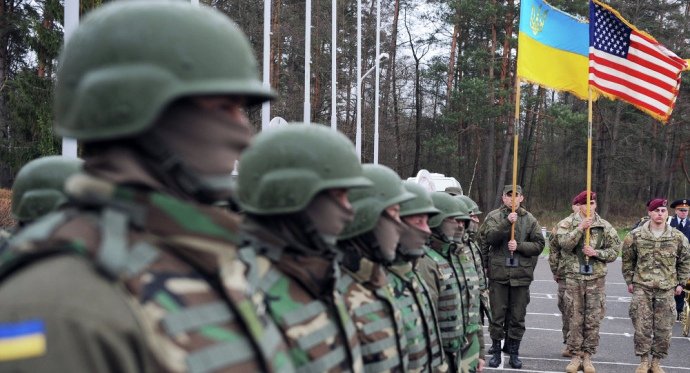  Украина ожидает пакет военной помощи от США