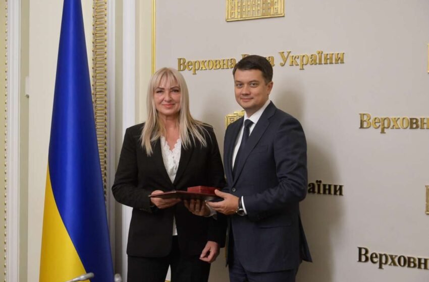 Преподавателя Балаклейского лицея наградили премией Верховной Рады Украины
